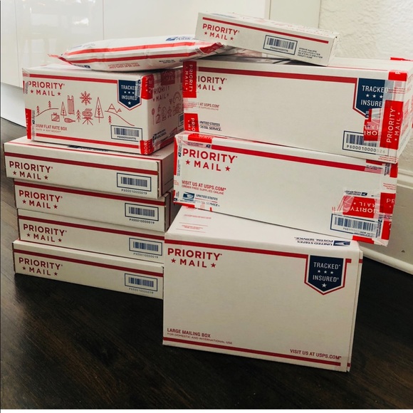 Meet your Posher, Amy - Picture 6 of 7